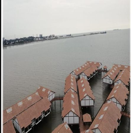 Seaview Gateway - Private Owner Hotell Port Dickson Exteriör bild